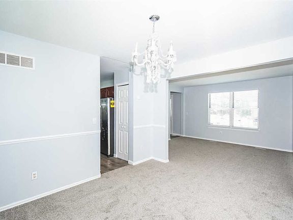 4th image of 4119 Gulfport Ct
