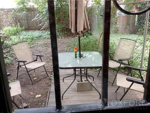 5th image of 244 W 123rd St APT 1