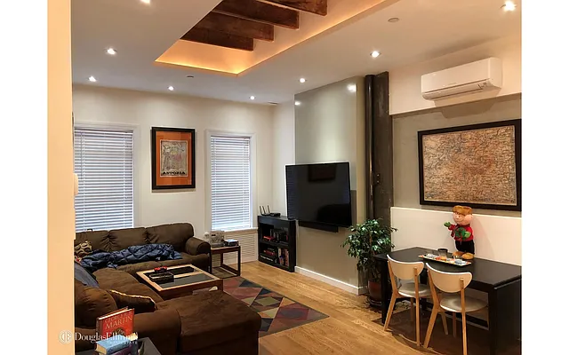 Rented by Douglas Elliman | media 10