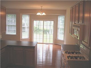 2nd image of 439 N Erin Ave