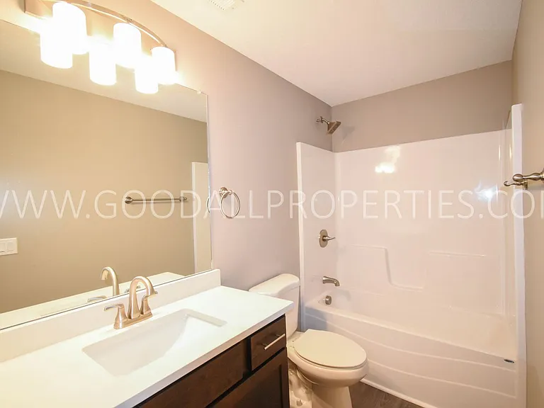 16772 Wilden Dr — Photo 15