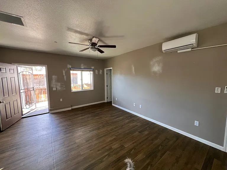 14690 Lazy Dog Way — Photo 6