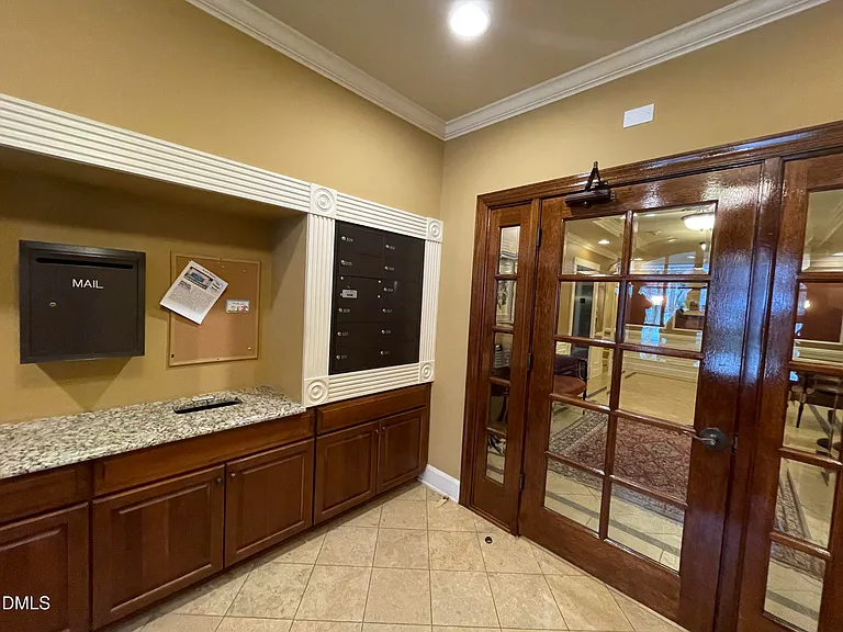 10411 Rosegate Ct #3 — Photo 57