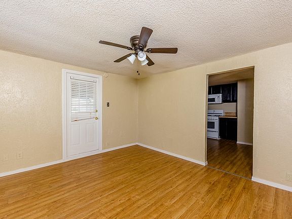 3rd image of 1211 3rd St