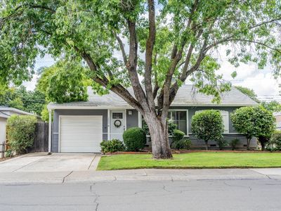 1300 62nd St, Sacramento, CA, 95819