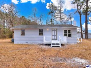 717 Twin Oaks Rd, Pamplico, SC 29583