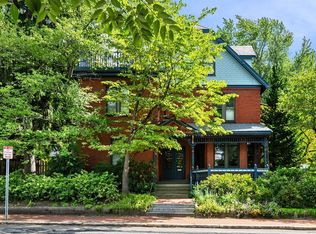 140 Upland Rd, Cambridge, MA 02140