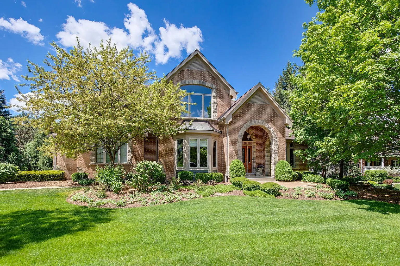 4N656 Magnolia Ln photo 1