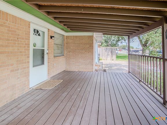 4th image of 2903 Gayle St