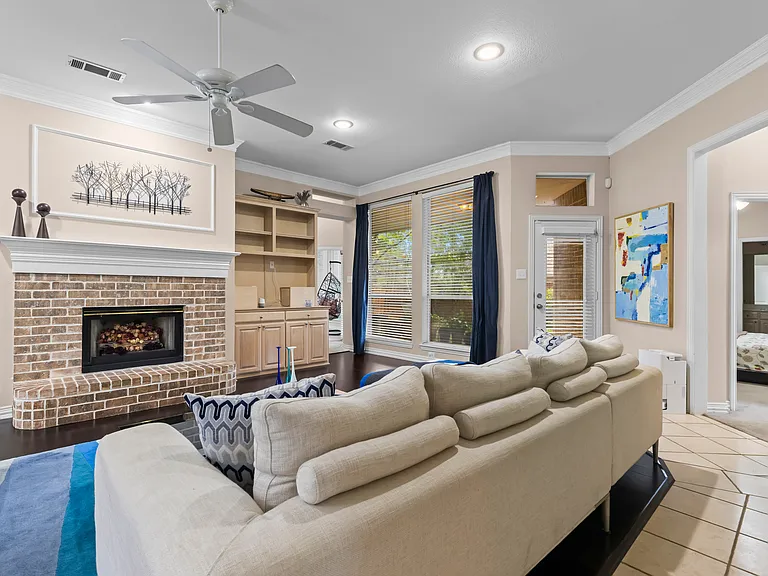 3513 Sandy Trail Ln — Photo 11