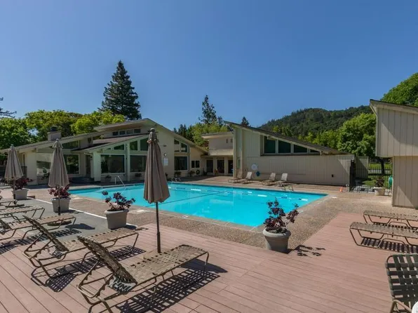 3004 Lago Vista Way, Santa Rosa, CA 95405