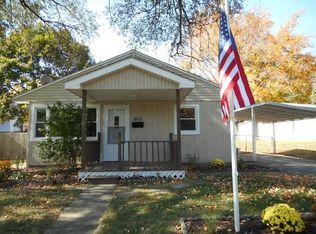 1560 Green Acre Dr, Huntington, IN