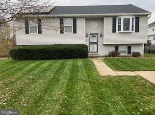 5403 Stephen Pettko Ct, Temple Hills, MD 20748