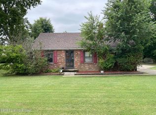 3406 Shanks Ln, Louisville, KY 40216
