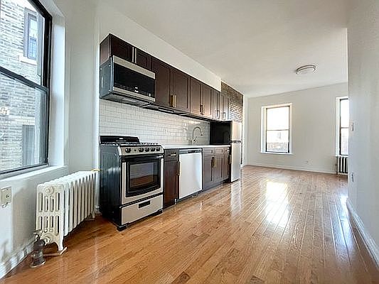 1st image of 304 E 11th St APT 5A