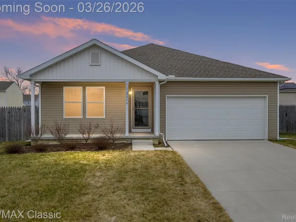 2276 Champion Dr, Burton, MI 48519
