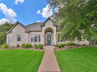 830 Pine Valley Dr, College Station, TX 77845