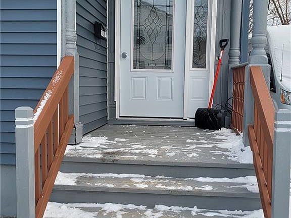 2nd image of 1149 Taylor Ave