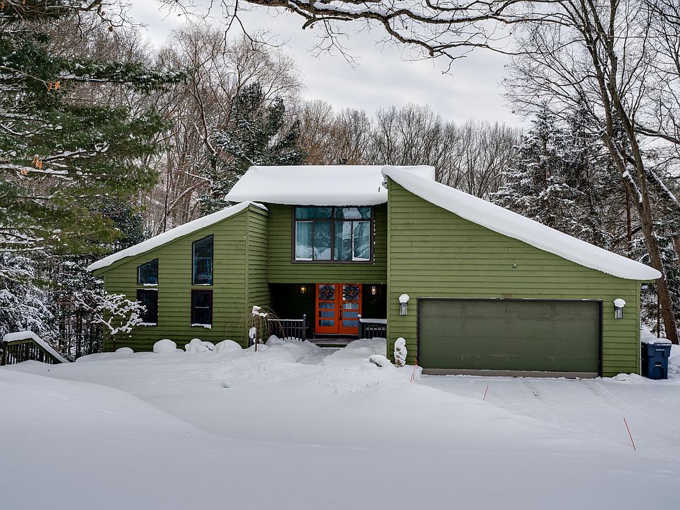 1st image of 9559 Autumnwood Cir
