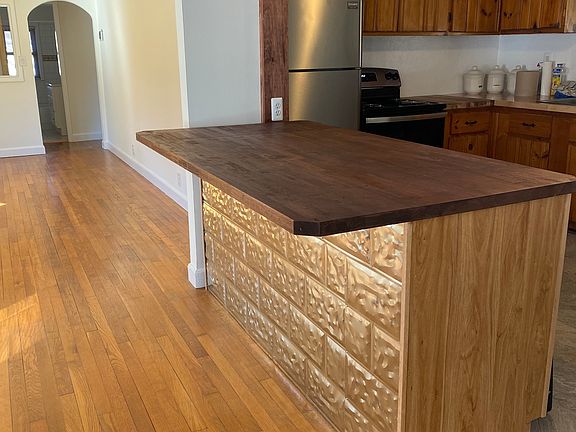 Island into Dining room