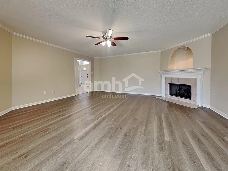 13148 Braybourne Pkwy — Photo 7