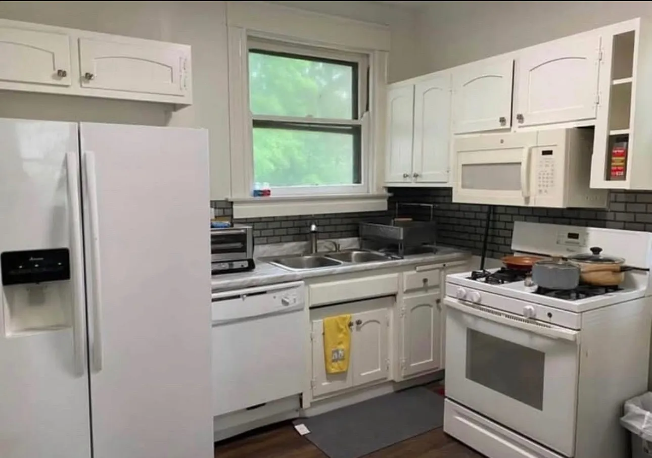 5 bed, $875 — Photo 3