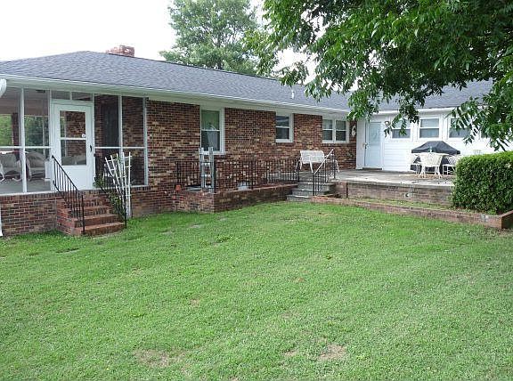 2nd image of 4530 Westover Dr