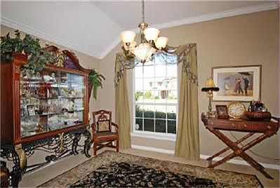 4th image of 103 Woodbridge Dr