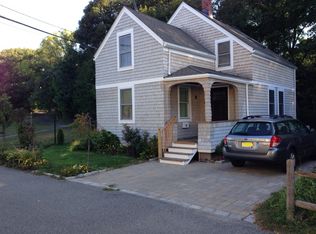 7 Pond Ter, Arlington, MA 02474