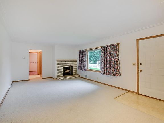 3rd image of 6733 Nicollet Ave