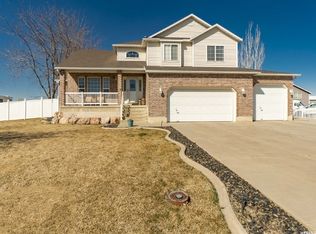 4138 W 4450 S, West Haven, UT 84401