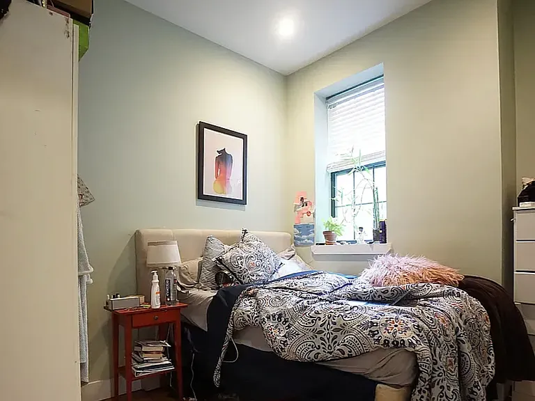 865 Greene Ave #1A — Photo 8