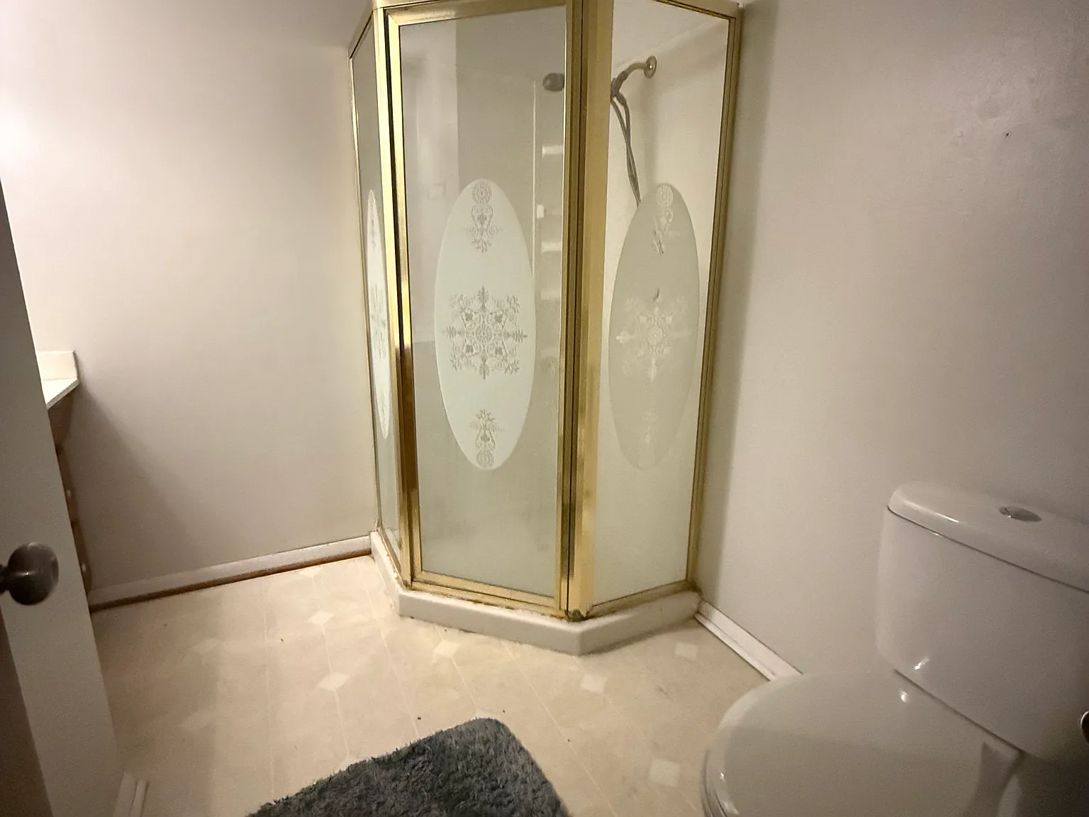2 bed, 1462 sqft, $1,350 — Photo 4