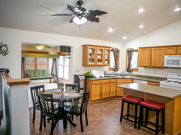 3rd image of 2617 Ashford Ave