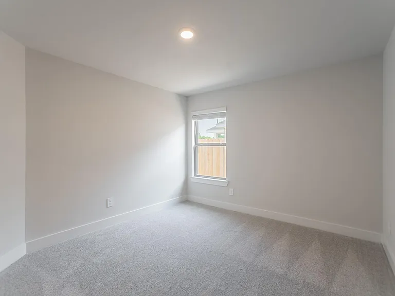 10289 S Goshawk Trl — Photo 29