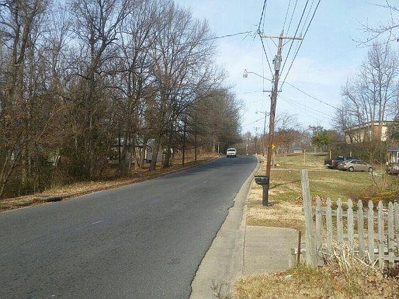 5th image of 1114 Sykes Ave
