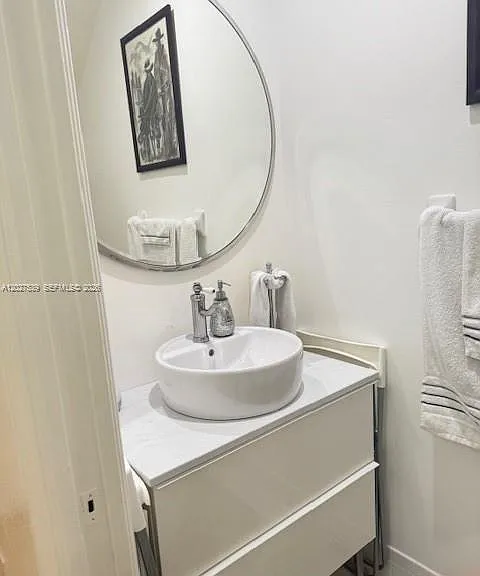5610 NW 114th Pl #202 — Photo 3