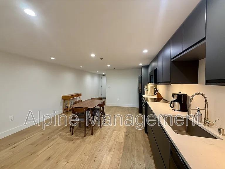 699 Pennsylvania Ave #1 — Photo 10