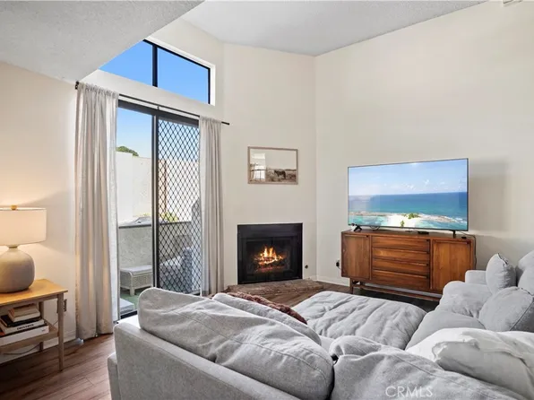 19355 Sherman Way Unit 41, Reseda, CA 91335