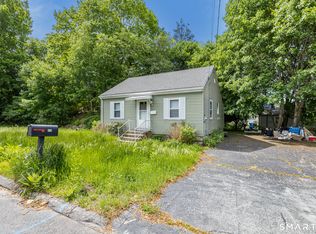 17 Elijah Street, Norwich, CT 06360