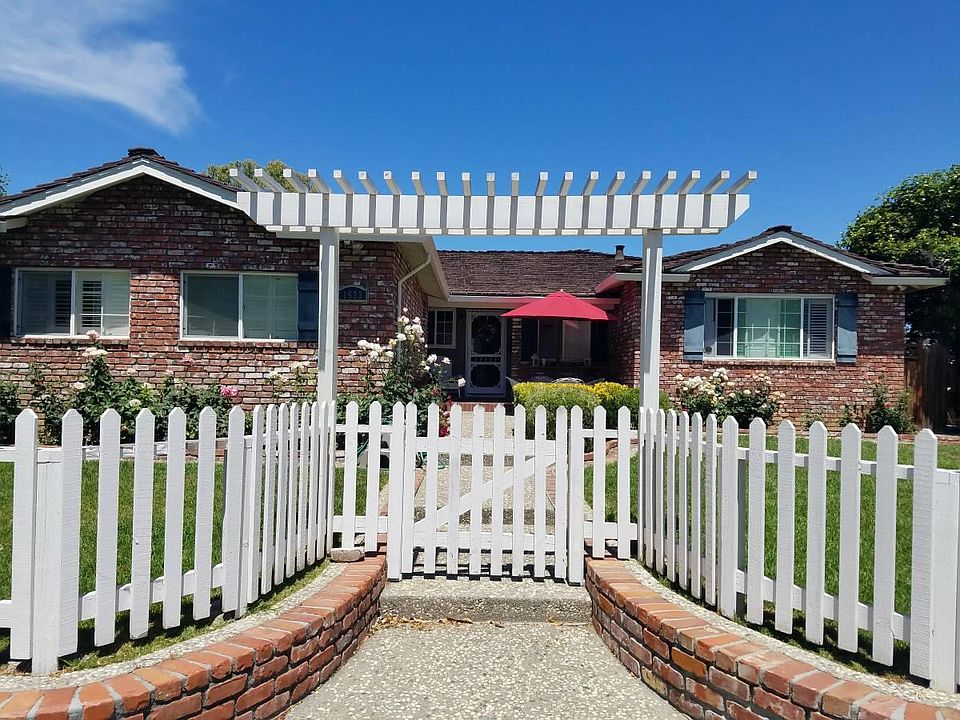 1st image of 1633 Trona Way