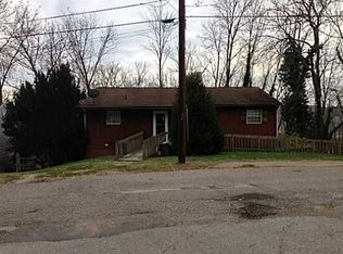 909 Circle Dr, Dunbar, WV 25064