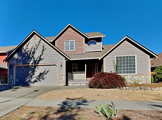 8724 Christa Dr NE, Lacey, WA 98516