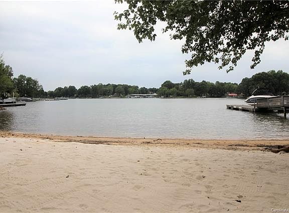 2nd image of 115 Patience Place Ln #13