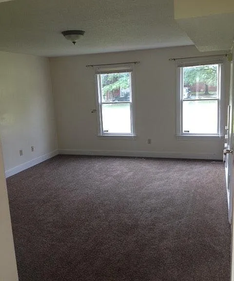 2101 E 4th St #1 — Photo 9
