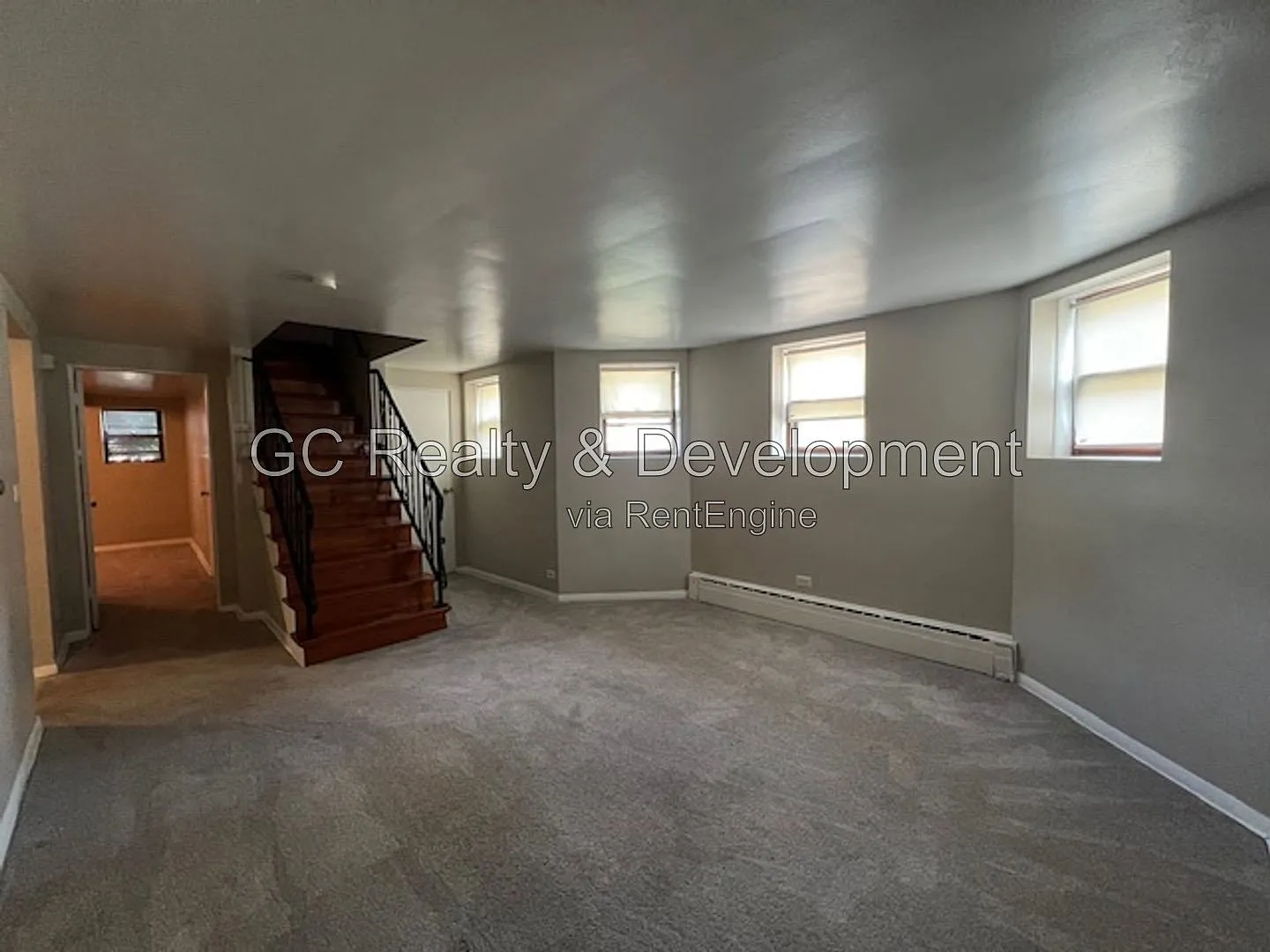 1 bed, 1.0 bath, 800 sqft, $1,350 — Photo 2