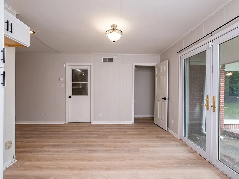 6915 Bluebird Dr — Photo 20