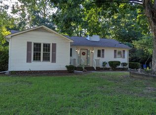 3901 Falmouth Dr, Raleigh, NC 27604