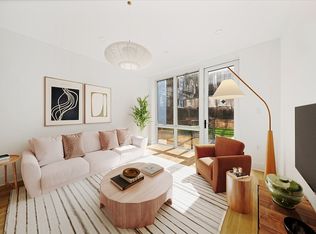 40 Schaefer St #1B, Brooklyn, NY 11207