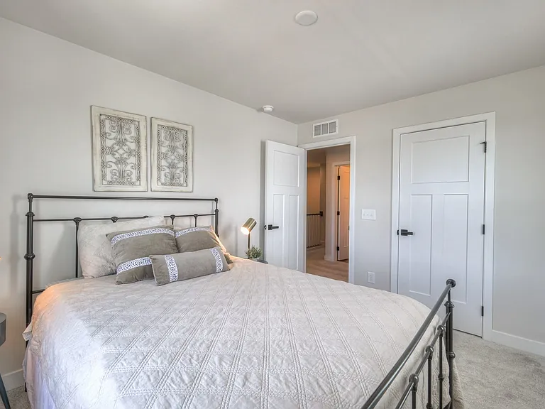 2013 Walnut Ln — Photo 28